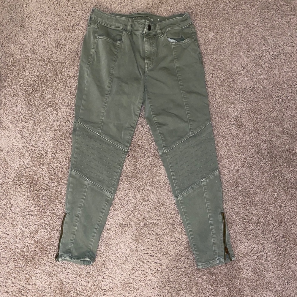 army green cropped skinny jean/pant